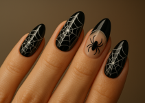 Halloween Nägel die du unbedingt ausprobieren musst für den ultimativen Grusellook Halloween Nägel die du unbedingt ausprobieren musst für den ultimativen Grusellook
